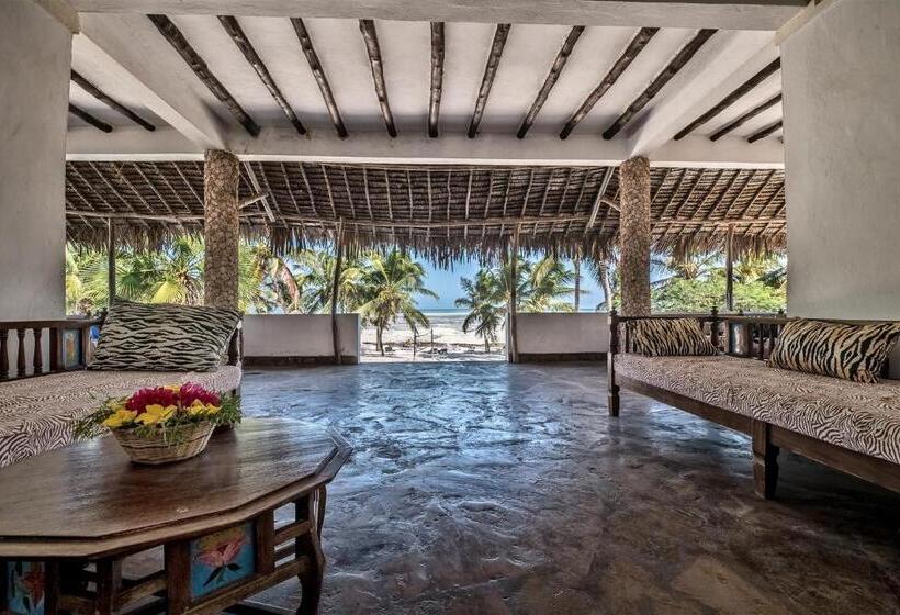 اتاق لوکس با چشم‌انداز دریا, Jacaranda Beach Resort