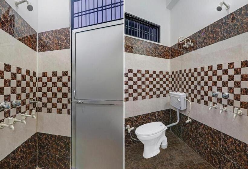Трехместный Номер Классика, Spot On Hotel Atithi Residency