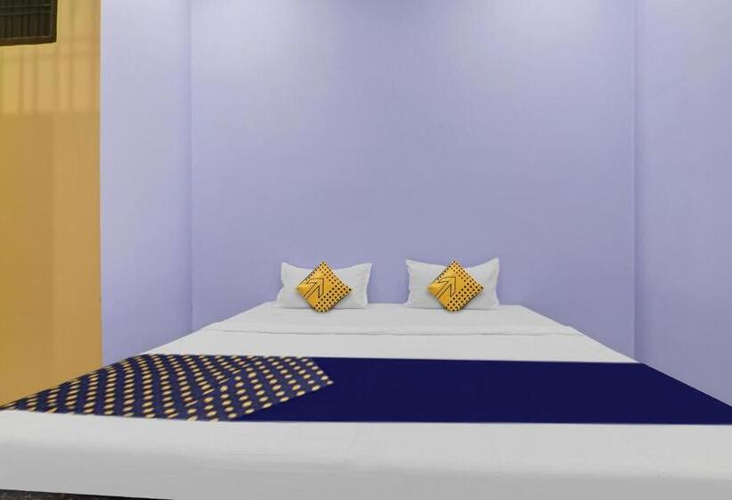 Трехместный Номер Классика, Spot On Hotel Atithi Residency