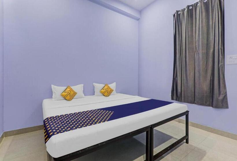 Трехместный Номер Классика, Spot On Hotel Atithi Residency