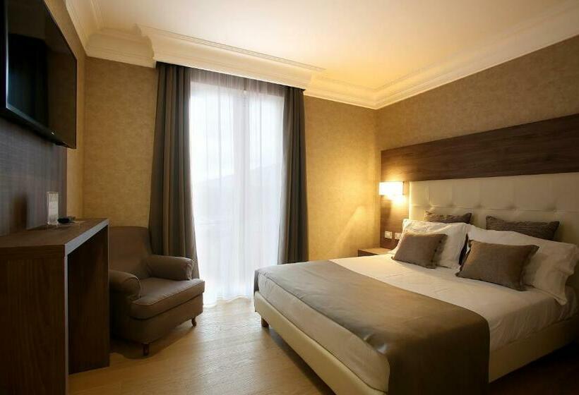 Полулюкс, Relais La Fattoria