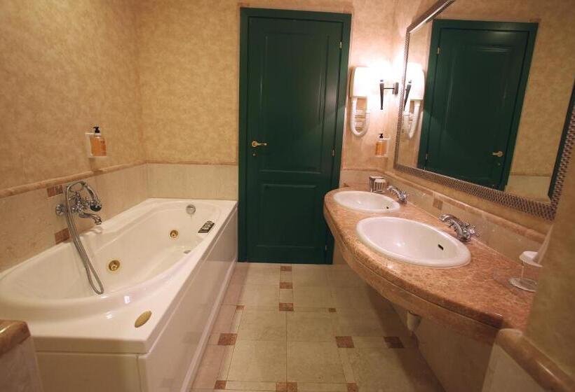 Люкс Повышенной Комфортности, Relais La Fattoria
