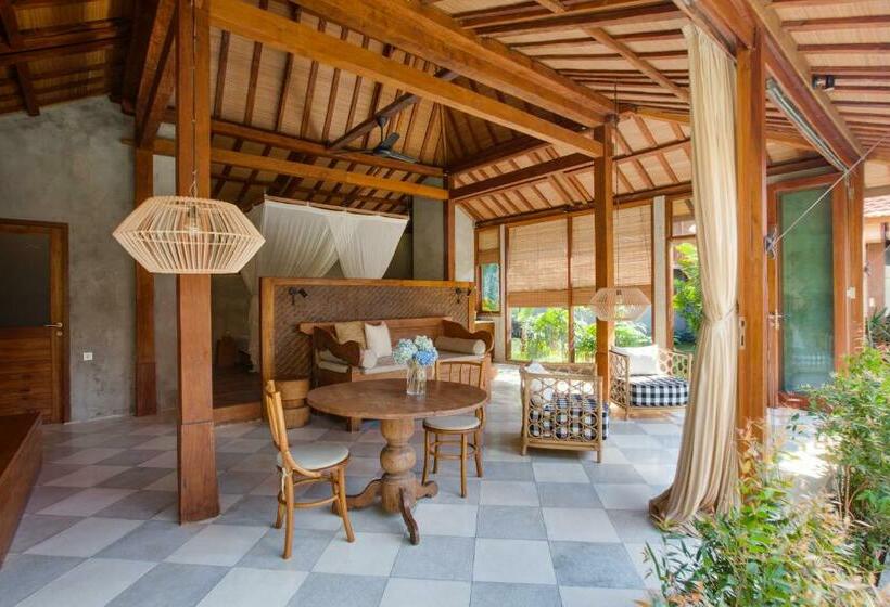 Бунгало Deluxe, Zin Berawa Villas & Bungalows