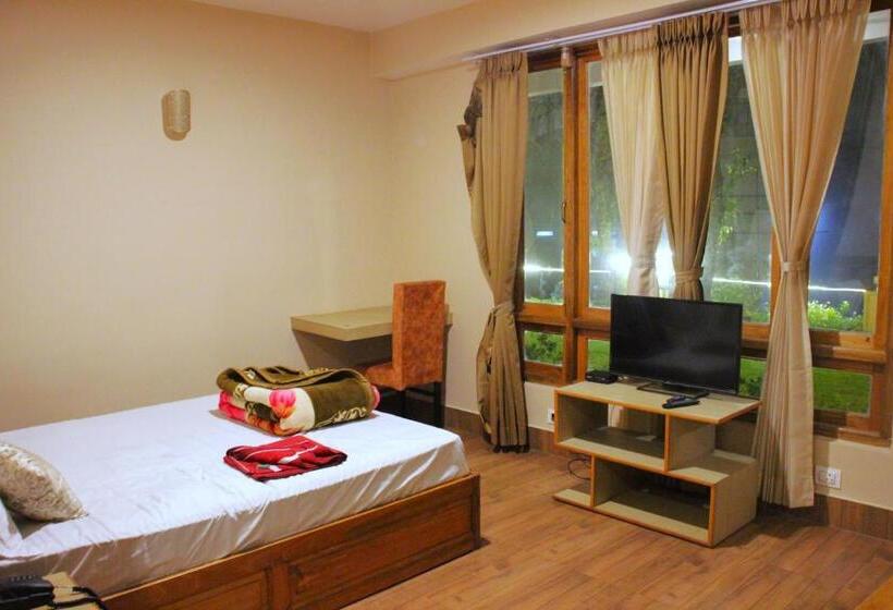 スーペリアールーム, 9 Senses Group Hotels , Ravangla