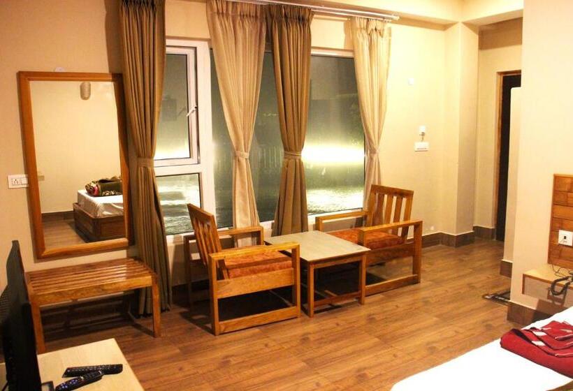 スーペリアールーム, 9 Senses Group Hotels , Ravangla