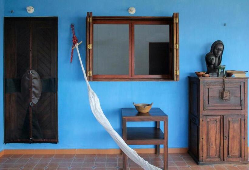 海の見える１ベッドルームアパートメント, Casa Azul