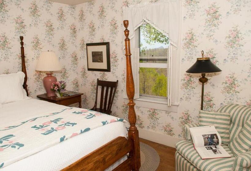 Номер Стандартный Кровать Куин, Orchard Inn