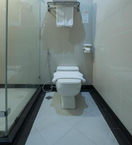 이그제큐티브 스위트 킹침대, Court Meridian Hotel & Suites