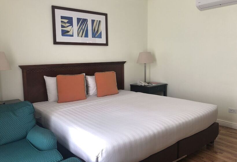 스탠다드 룸 킹사이즈 침대, Court Meridian Hotel & Suites