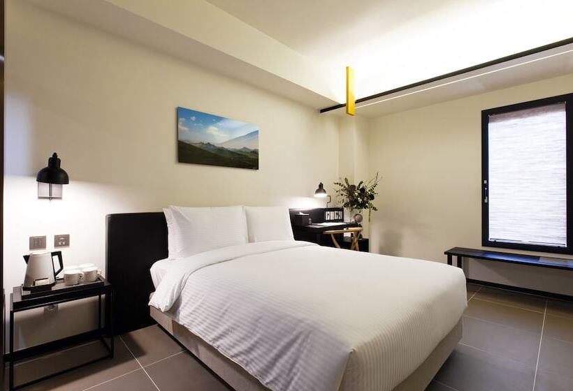 Номер Superior, Sotetsu Hotels The Splaisir Seoul Myeongdong