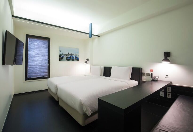 Номер Superior, Sotetsu Hotels The Splaisir Seoul Myeongdong