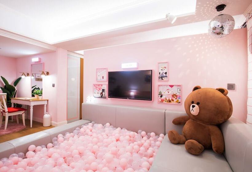 Люкс, Sotetsu Hotels The Splaisir Seoul Myeongdong