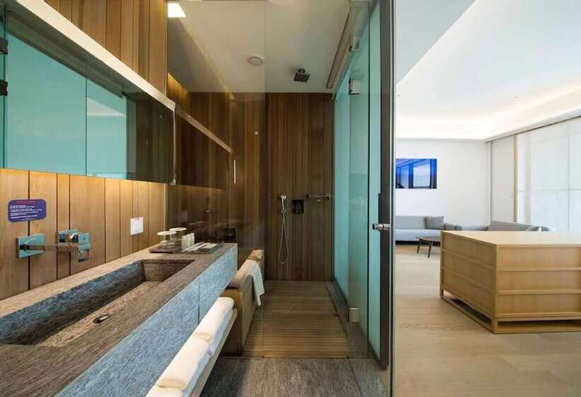 Люкс, Sotetsu Hotels The Splaisir Seoul Myeongdong