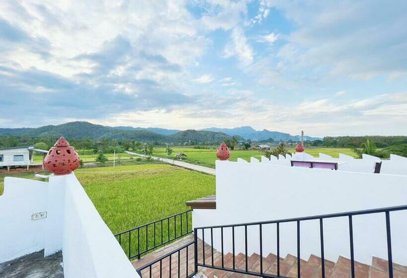 Номер Стандарт с Балконом, The Green Season Resort