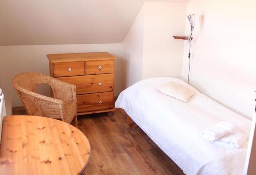 اتاق استاندارد یک نفره, Taergesen Guesthouse