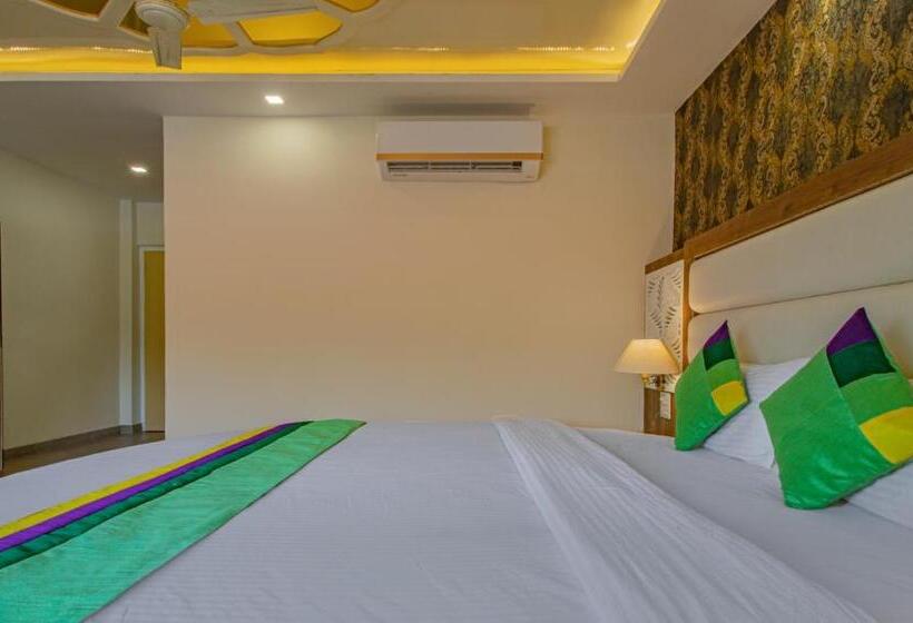 Номер Стандарт, Treebo Haveli Resort Roots, Bhupatwala Haridwar