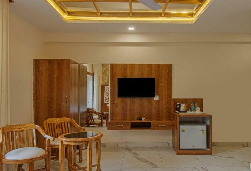 Номер Economy, Treebo Haveli Resort Roots, Bhupatwala Haridwar