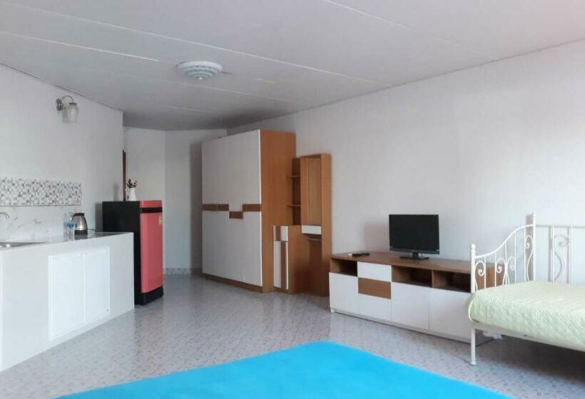 Номер Стандарт Трехместный, Room In Condo   T8impact Challenger Mueang Thon Thani Free Wifi
