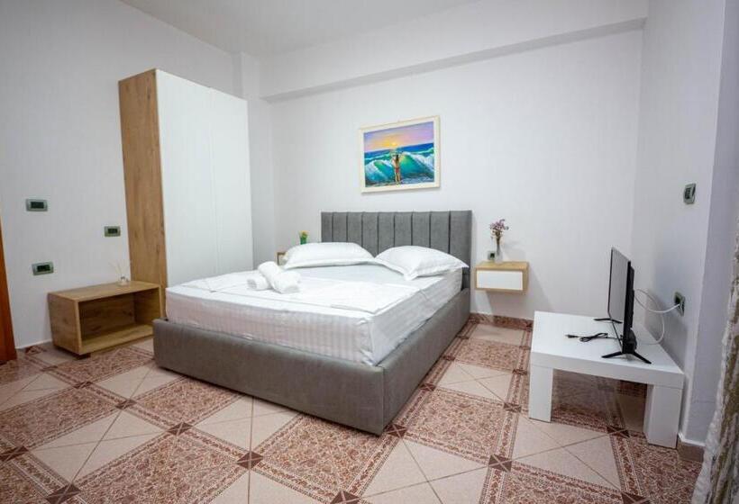 Standard Room with Balcony, Vila Era Ksamil