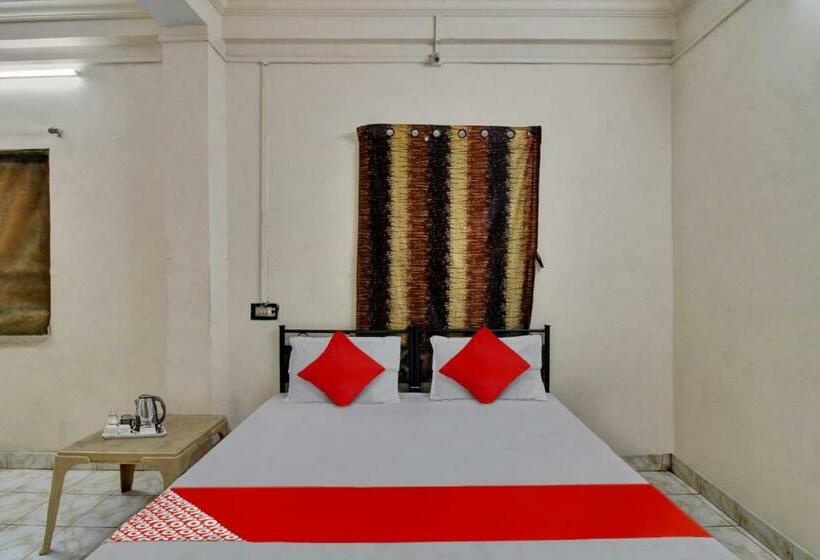 Трехместный Номер Классика, Flagship Hotel Kr Inn