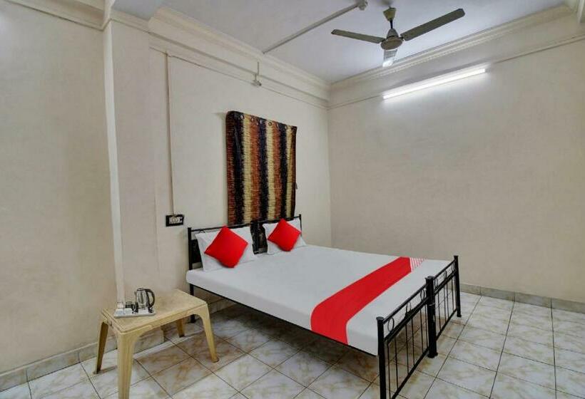 Трехместный Номер Классика, Flagship Hotel Kr Inn