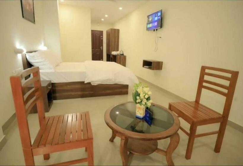 디럭스 룸, Glancy S Guest House