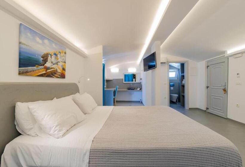 Президентский Люкс, Central Fira Suites