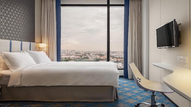 اتاق استاندارد با تخت دو نفره بزرگ, Holiday Inn Express Singapore Katong, An Ihg