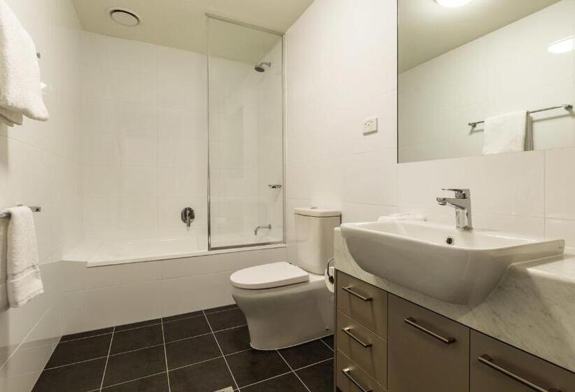 带3个卧室的公寓, Quest Melbourne Airport