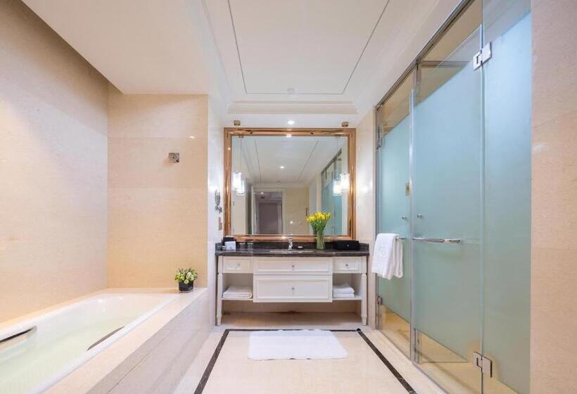 سوییت پرستیژ, Sofitel Xining
