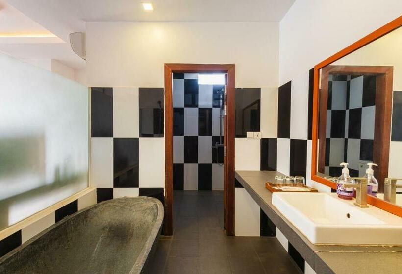 اتاق لوکس سه تخته, Soksan Angkor Villa
