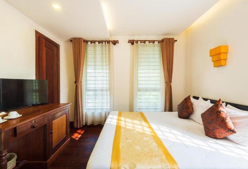 اتاق لوکس با بالکن, Soksan Angkor Villa