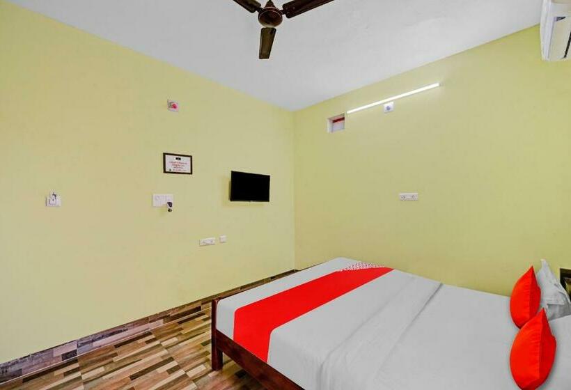 Трехместный Номер Классика, Flagship Hotel Sunlight Premium Guest House