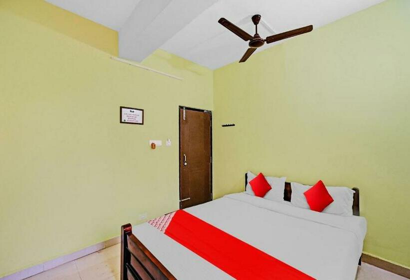 Трехместный Номер Классика, Flagship Hotel Sunlight Premium Guest House