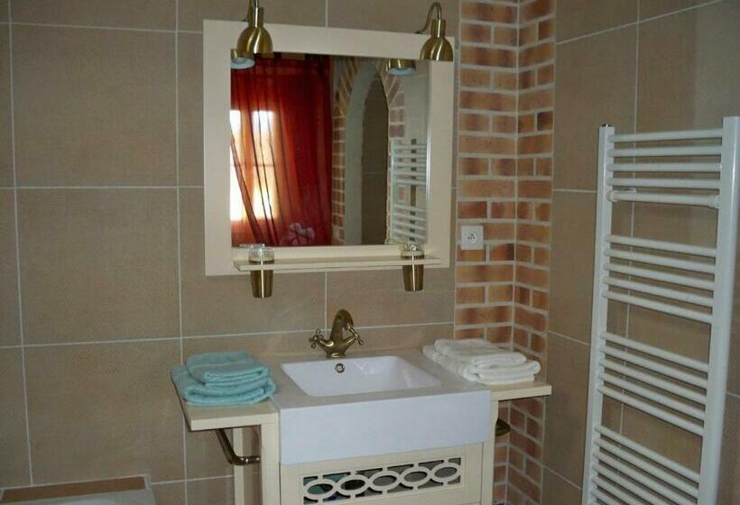 Номер Стандарт, Room In Guest Room   Guest Room In The Heart Of The Vineyard