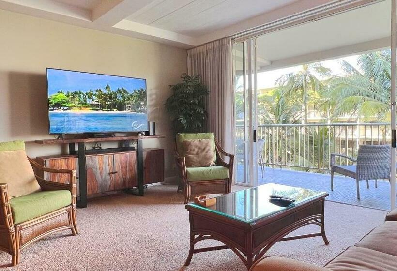 Апартаменты 1 Спальня Вид на Море, Maui Westside Presents: Whaler 420   Best Location In Kaanapali Beach