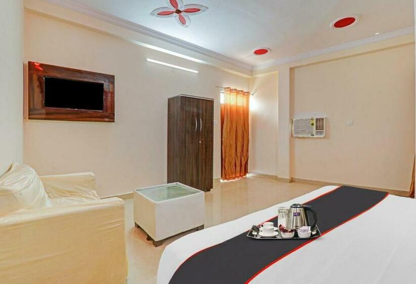 Трехместный Номер Классика, Collection O Sundaram Resort