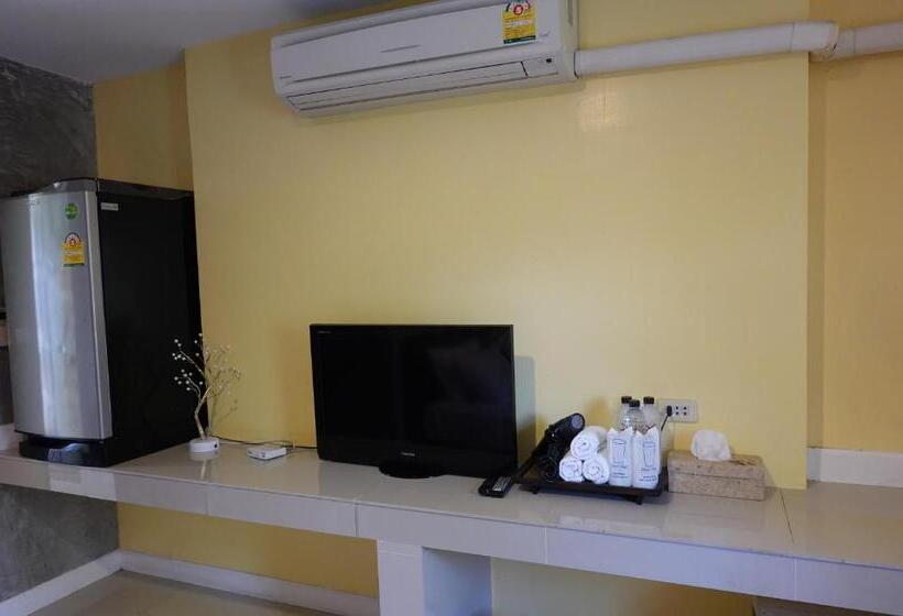 Трехместный Номер Deluxe, Baan Baramee House