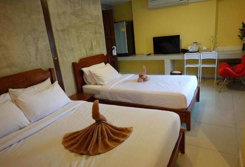 Трехместный Номер Deluxe, Baan Baramee House