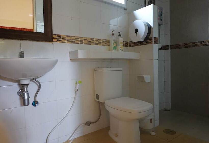Трехместный Номер Deluxe, Baan Baramee House