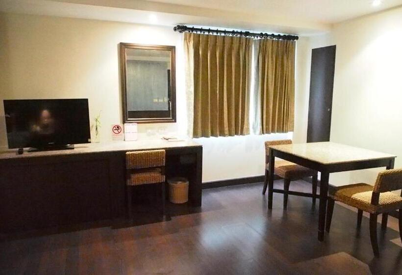 Monolocale Standard, Baan Suwantawe