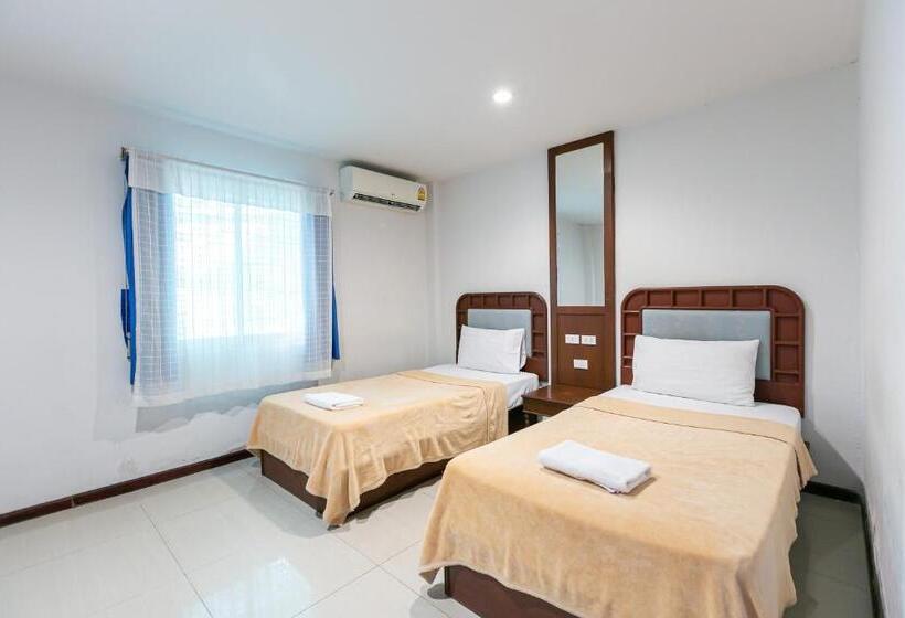 스탠다드 룸, Deeden Pattaya Resort