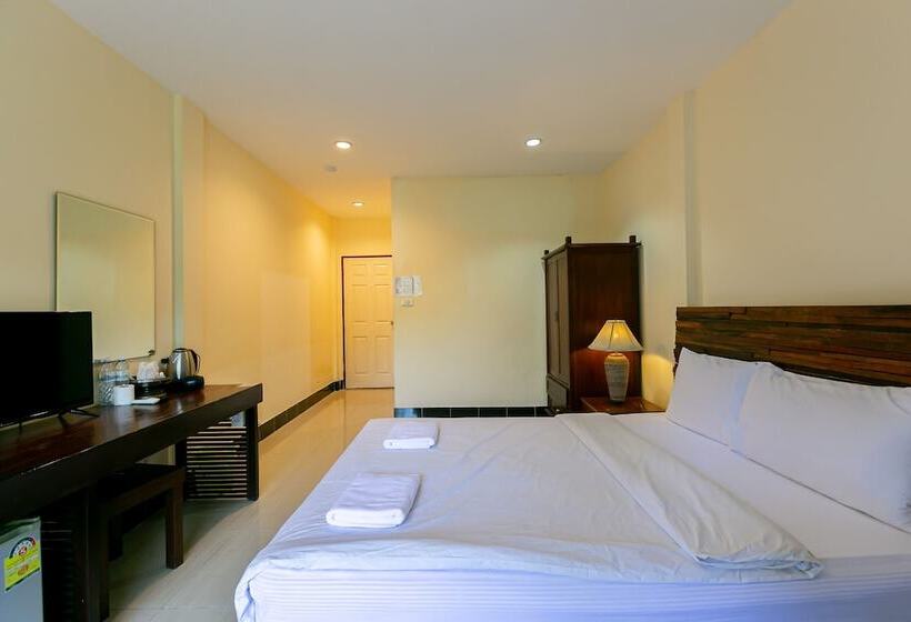 수피리어 룸, Deeden Pattaya Resort