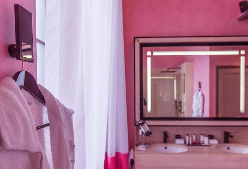 Люкс, Le Stelsia Resort