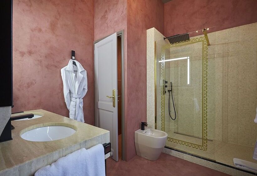 小型套房, Le Stelsia Resort