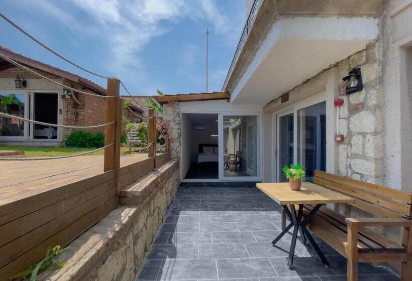 Chambre Familiale Vue Jardin, Etiz Hotels Alaçatı