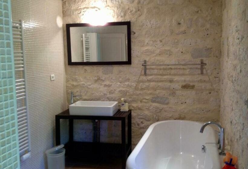 Четырехместный Номер Deluxe, Villa Mas