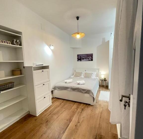 آپارتمان سوپریور 1 خوابه, Apartment 42   City Center