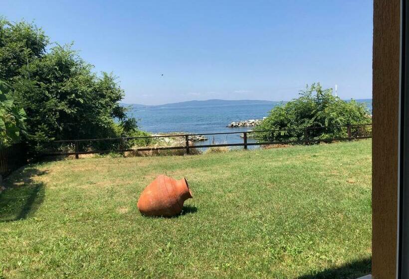 带1个卧室和海景的别墅, Villa Stella