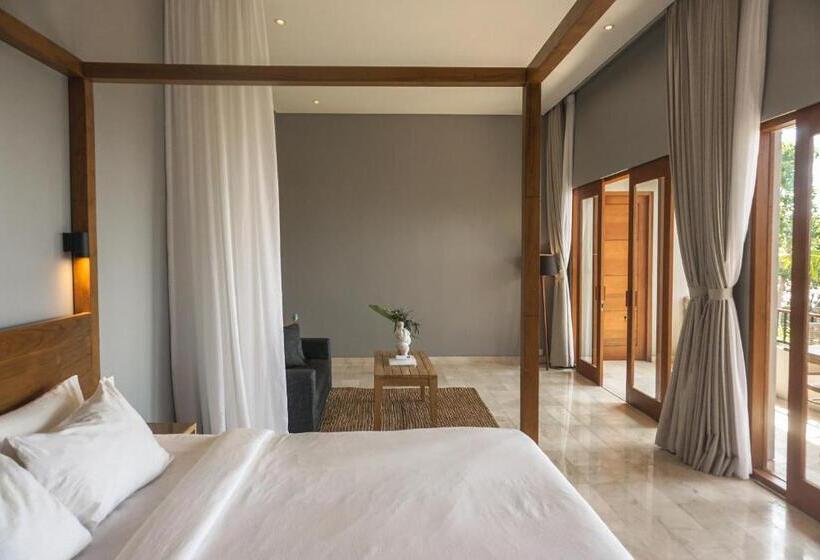 Номер Deluxe Вид на Море с Балконом, Sanglung Villas & Suites